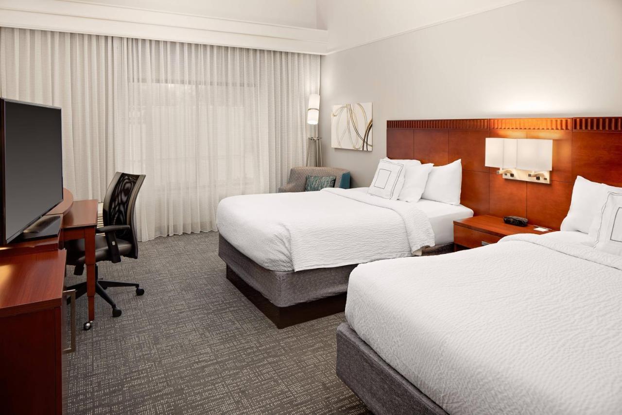 Courtyard By Marriott Houston Rice University Exteriör bild