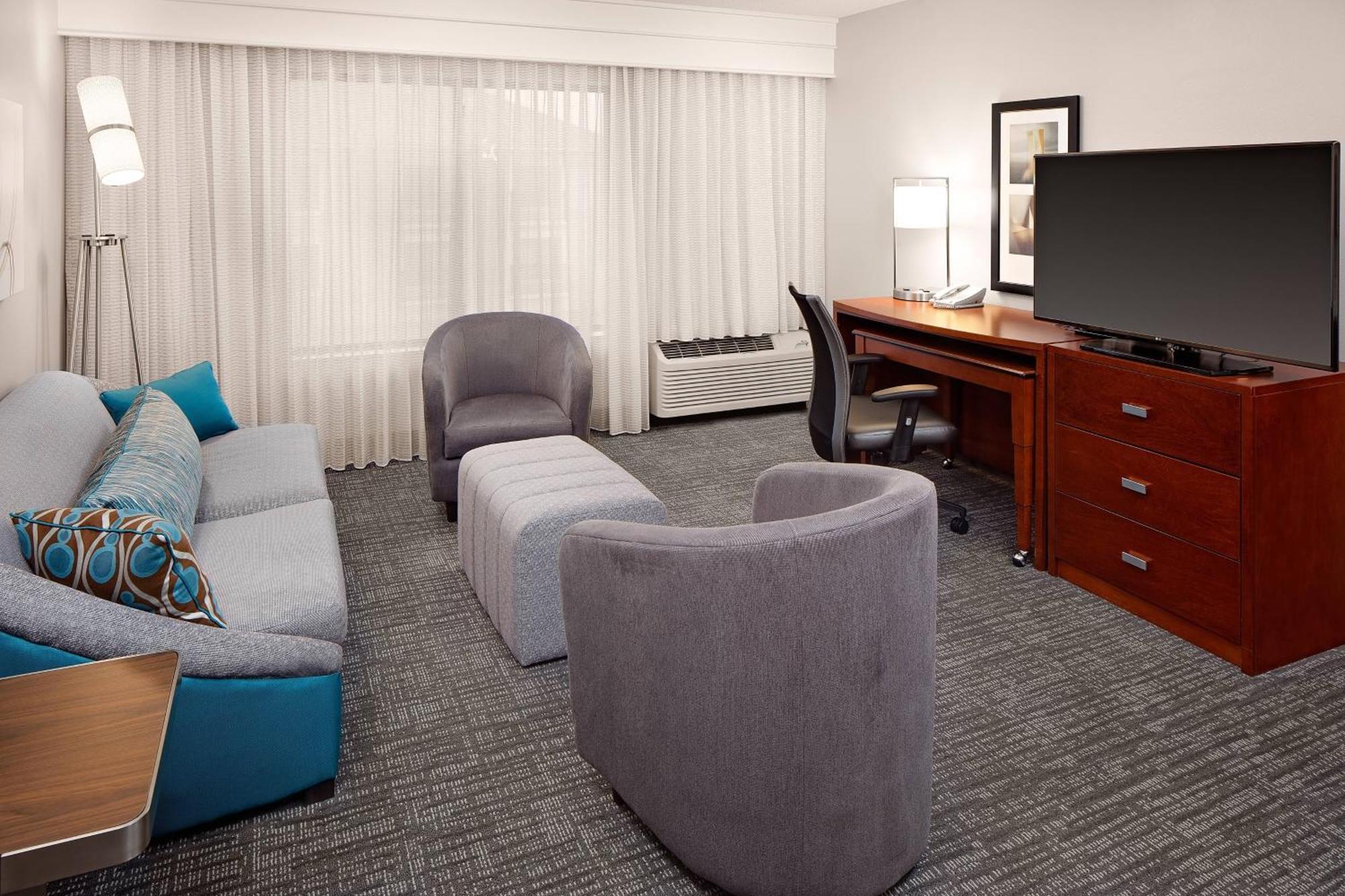 Courtyard By Marriott Houston Rice University Exteriör bild