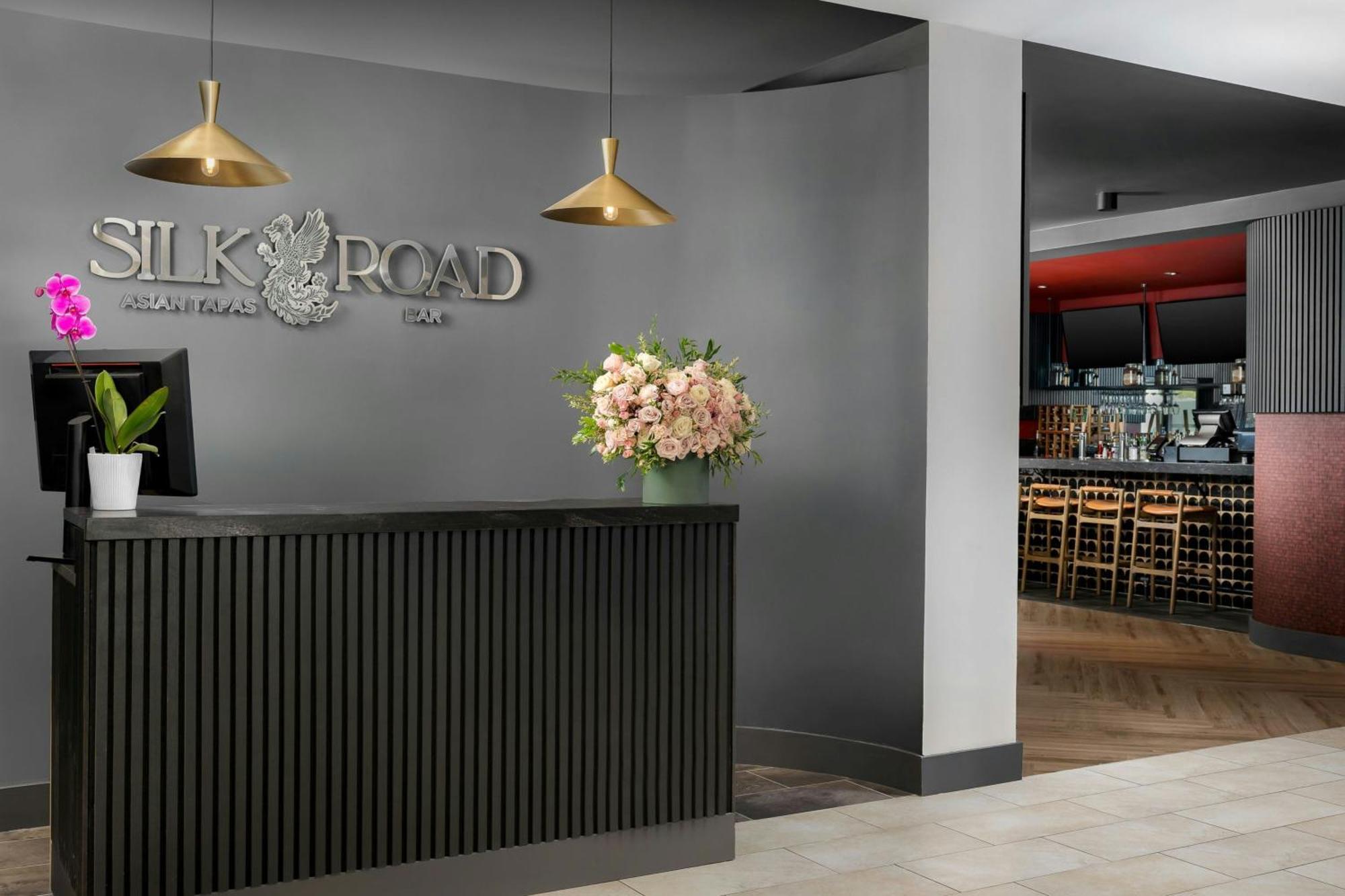 Courtyard By Marriott Houston Rice University Exteriör bild