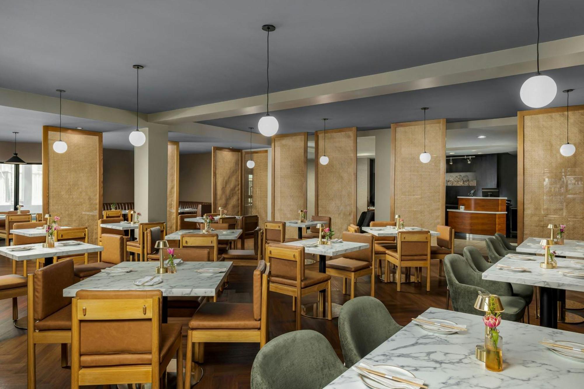 Courtyard By Marriott Houston Rice University Exteriör bild